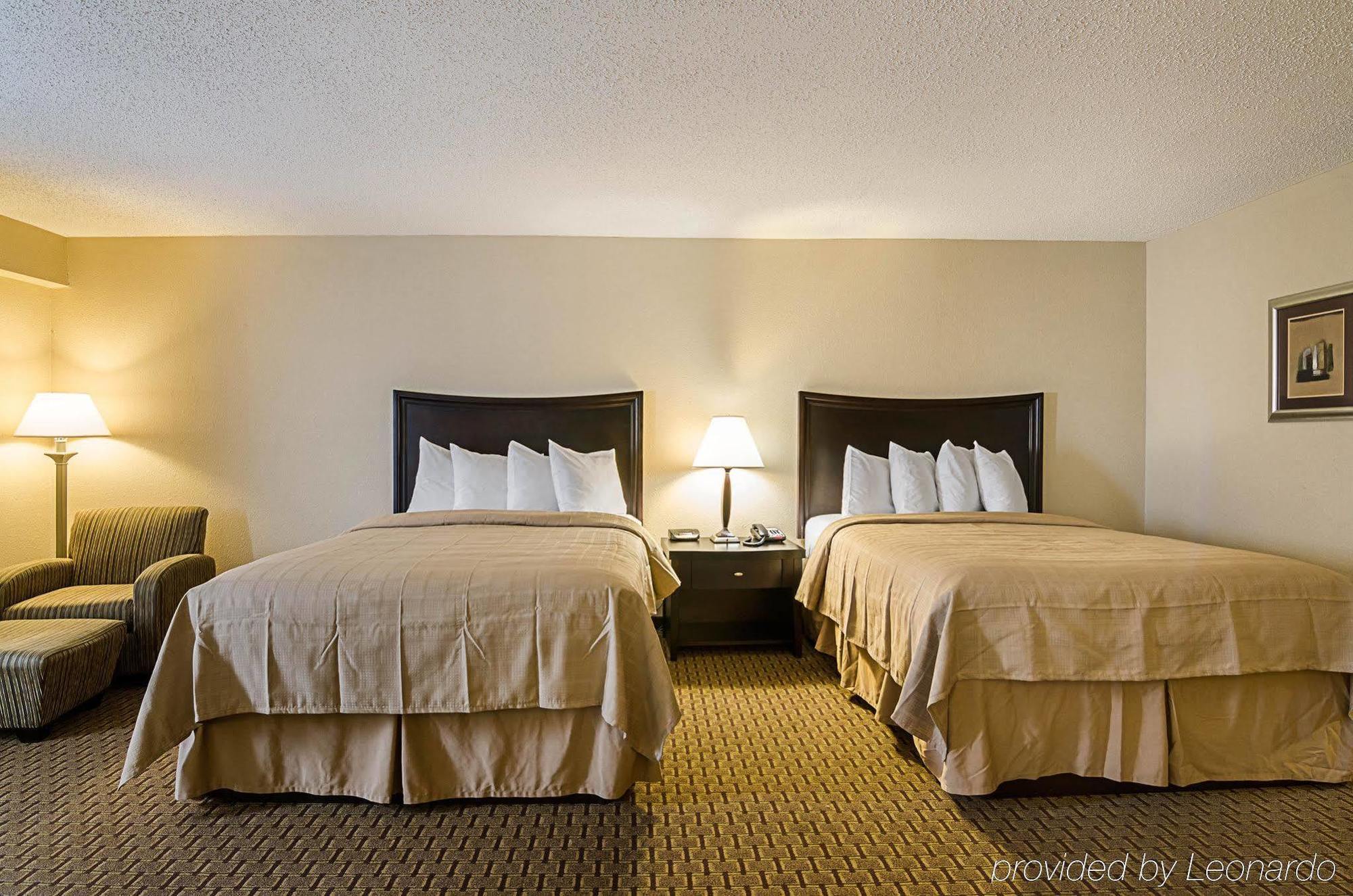 Quality Inn Troutville - Roanoke North Exterior foto